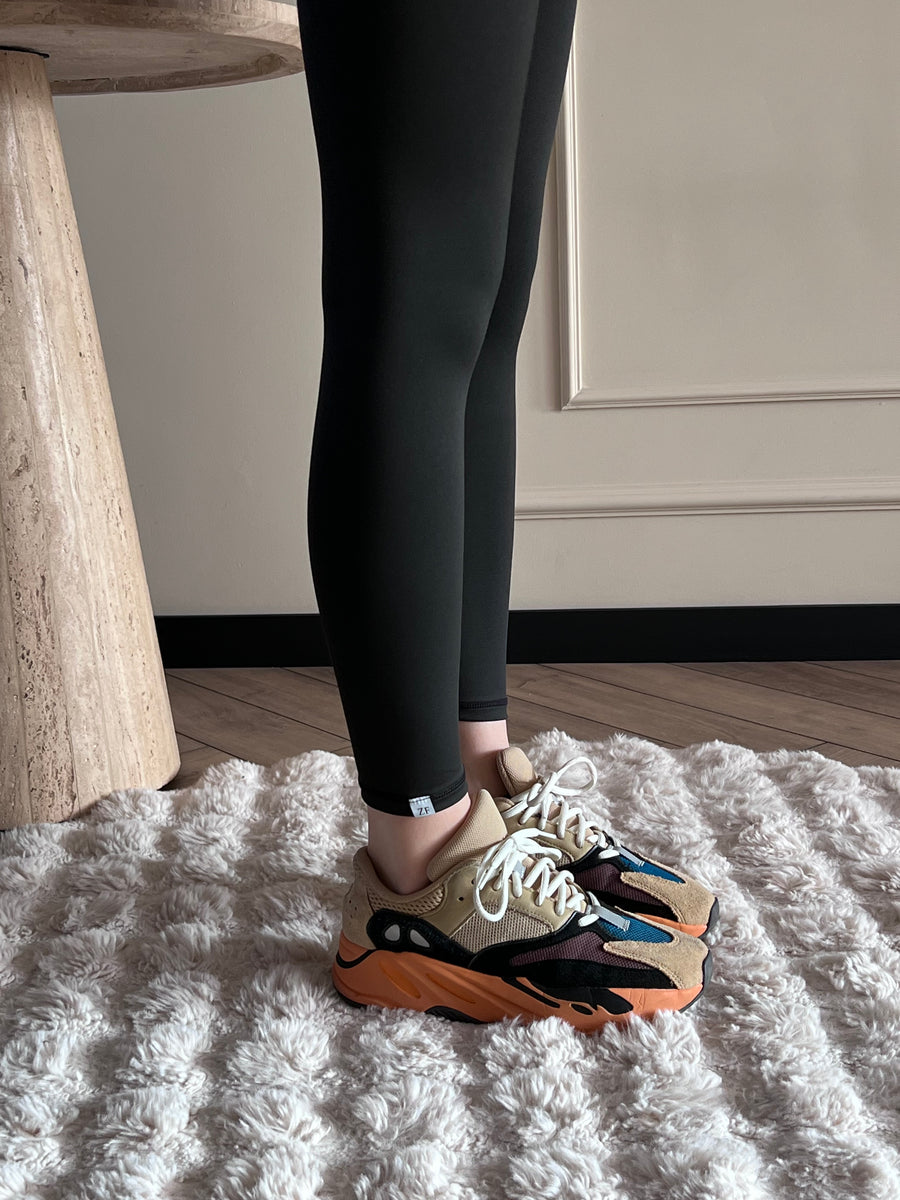 ESSENTIAL LEGGING